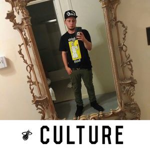 Meet your Posher, Casey